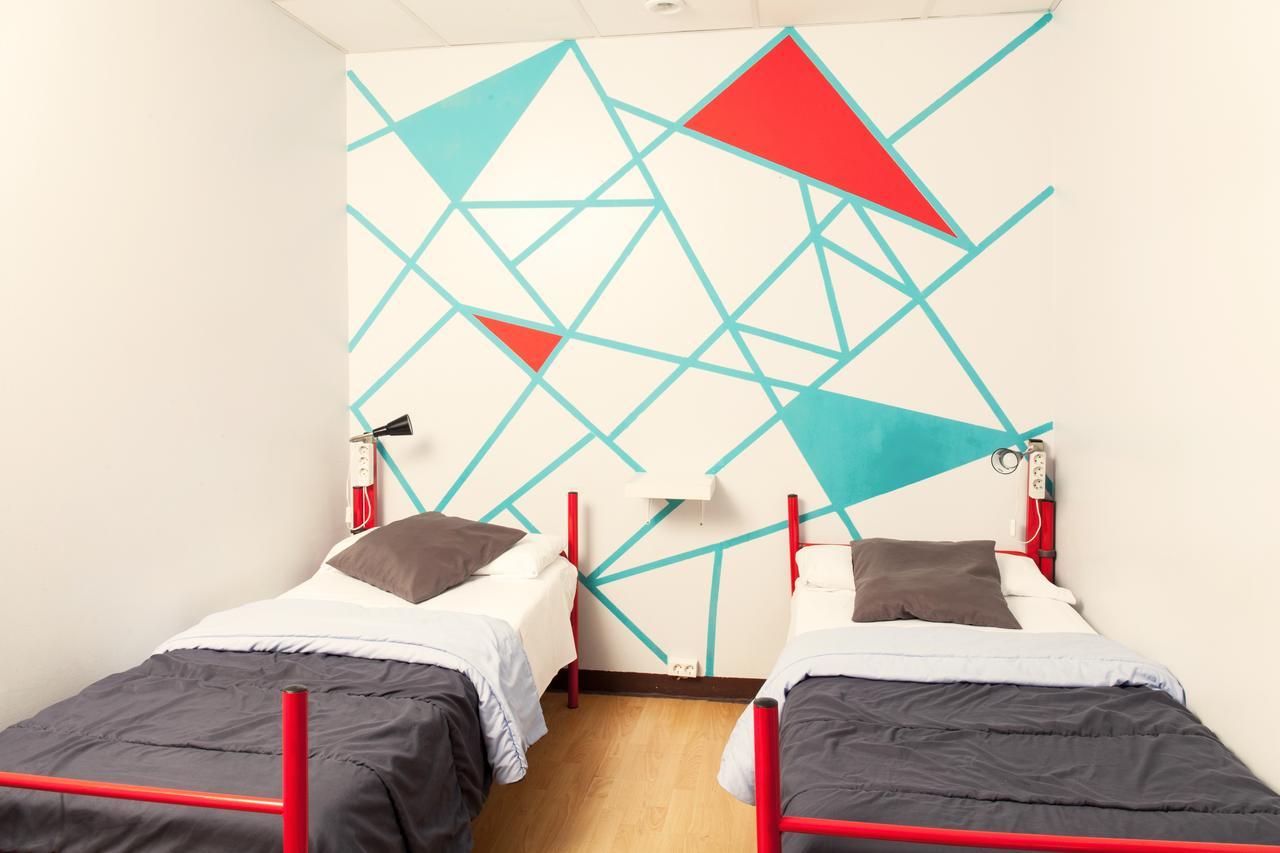 Twin Room,665133234:JPEG